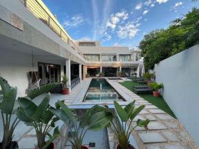 The Bok & Dodo Luxury 3 Bedroom apartment